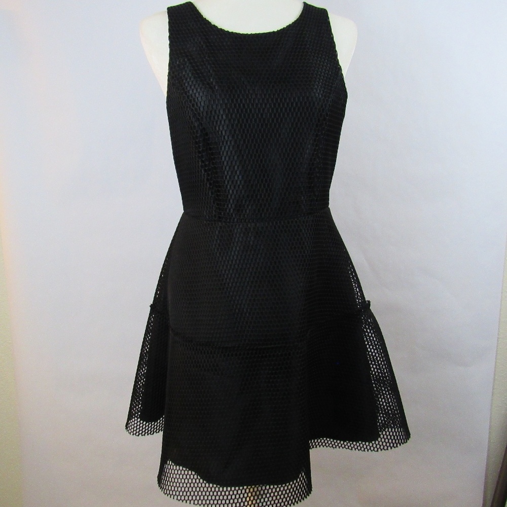 Finn&Clover Jrs Large Black Textured Dress (106)